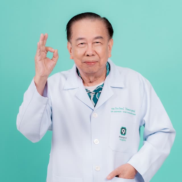 GEERAVAT  VIVATTHANANUSORN,M.D.